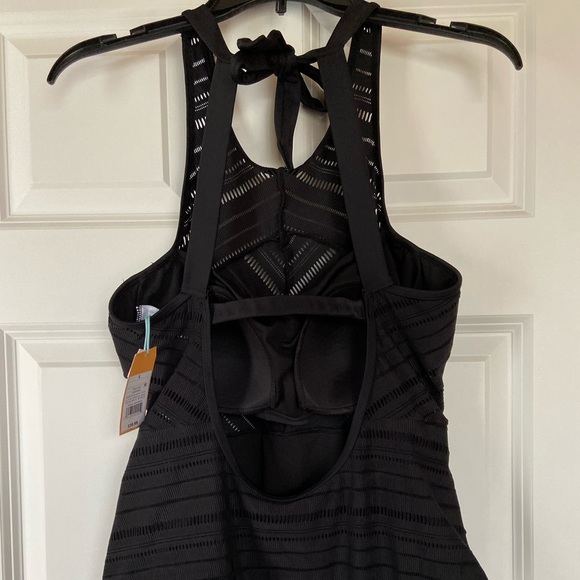 Swim suit - Picture 2 of 2